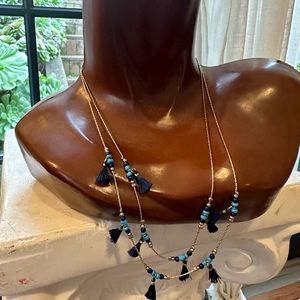 Banana Republic NWOT double gold chain tiny tassel necklace